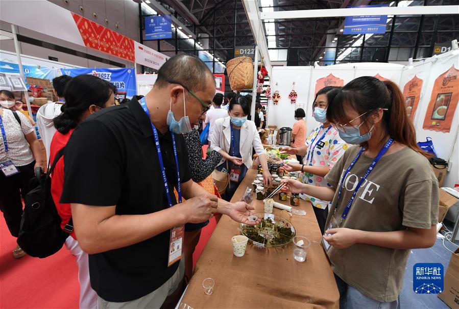 (新华全媒头条·图文互动)(13)十八岁的见证——从东博会看中国—东盟合作之变